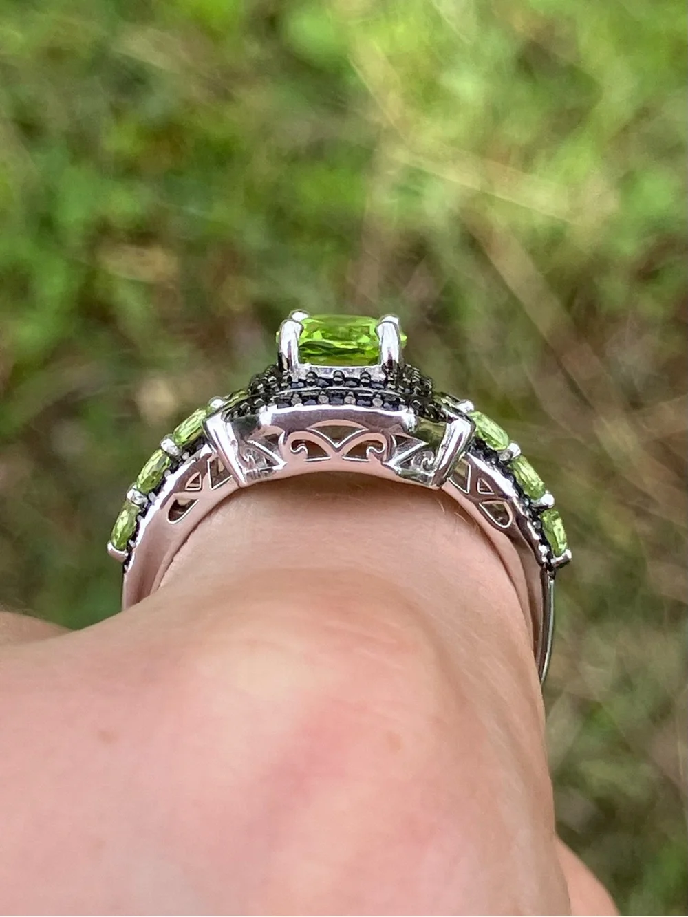 Natural Peridot Black Spinel Sterling Silver Ring Size 10